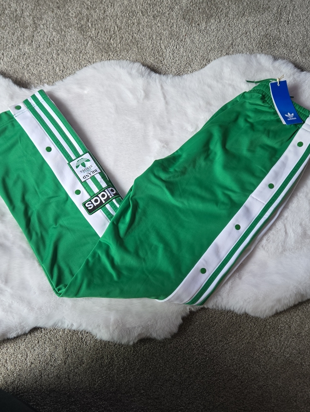 NWT Adidas Originals Women's Green Adibreak Pants